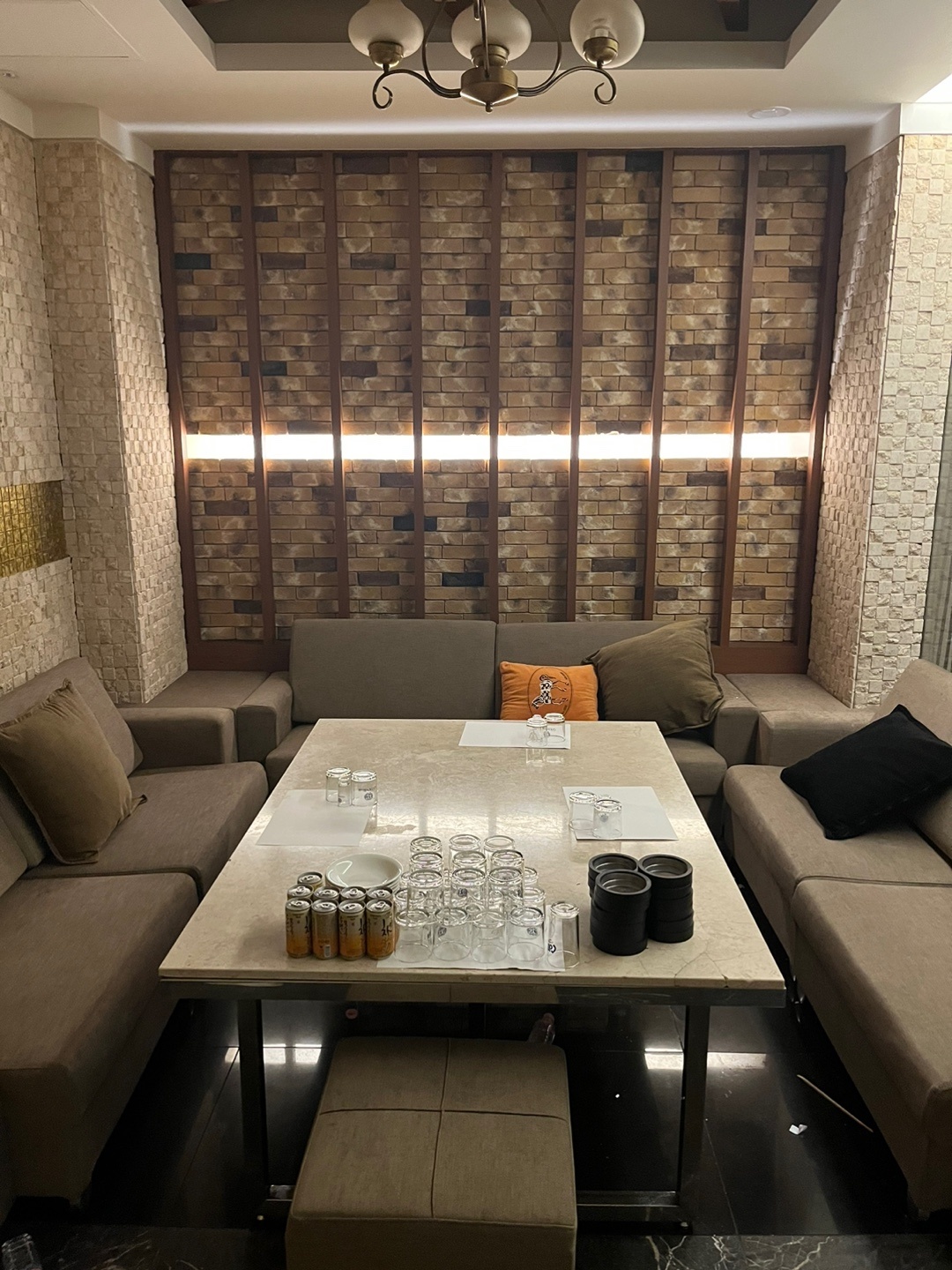 강남 우체통 쩜오 이미지